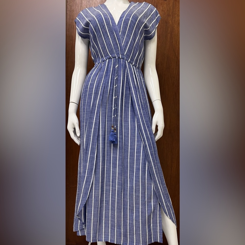 💙💙💙NWT BLUE ISLAND 💙💙💙MAXI